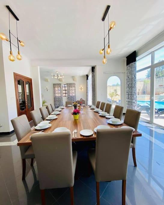 Velver Mansion, Malta - Luxury Villa With Pool 纳克萨 外观 照片